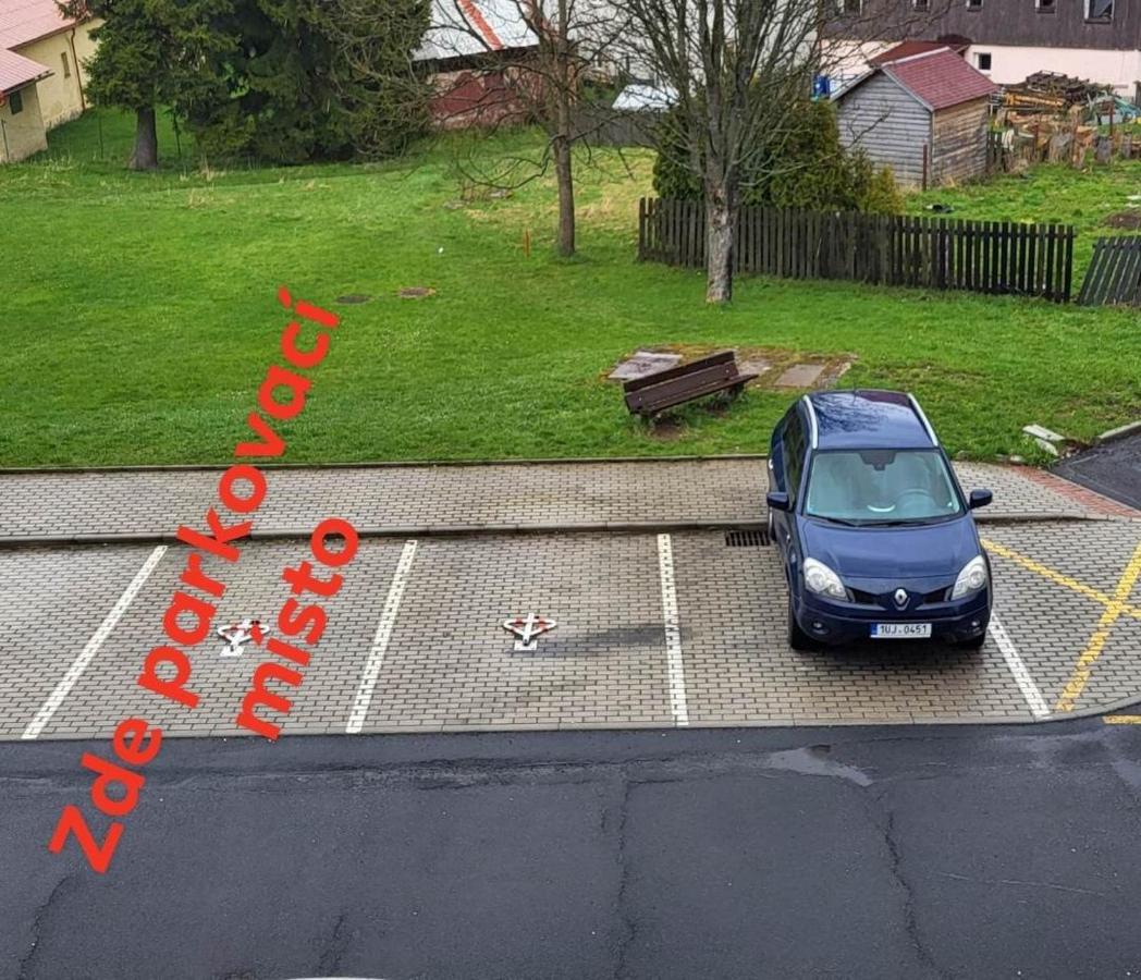 Apartmany 2+1 U Klinovce Kovářská Eksteriør bilde